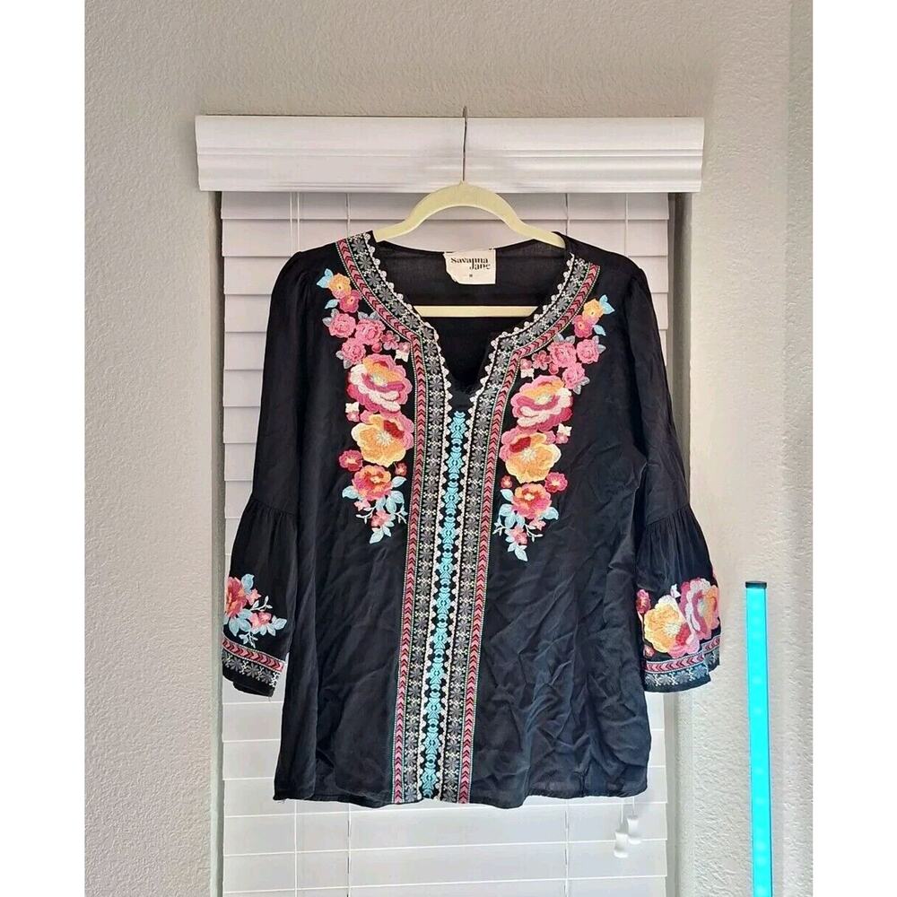 Savanna Jane Size M Boho Embroidered Pullover Top/blouse